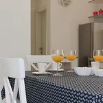 House Irena * Pucisca