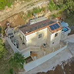 House Irena Holiday home *