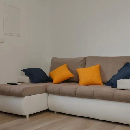 Vikendica House Irena Pucisca